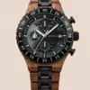 Woodenson Norvik Walnut horloge, voorzijde